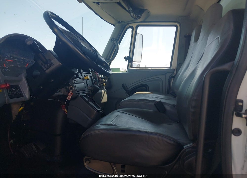 2007 INTERNATIONAL 4000 4300 VIN: 1HTMMAAL27H524107