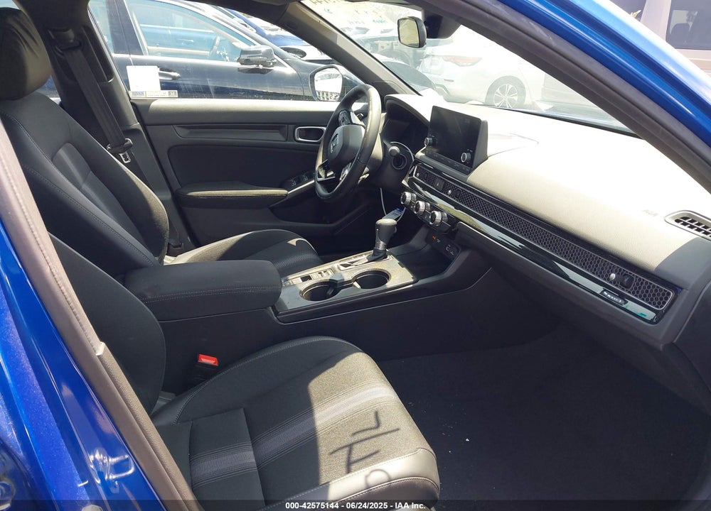 2024 HONDA CIVIC VIN: 2HGFE2F57RH563096