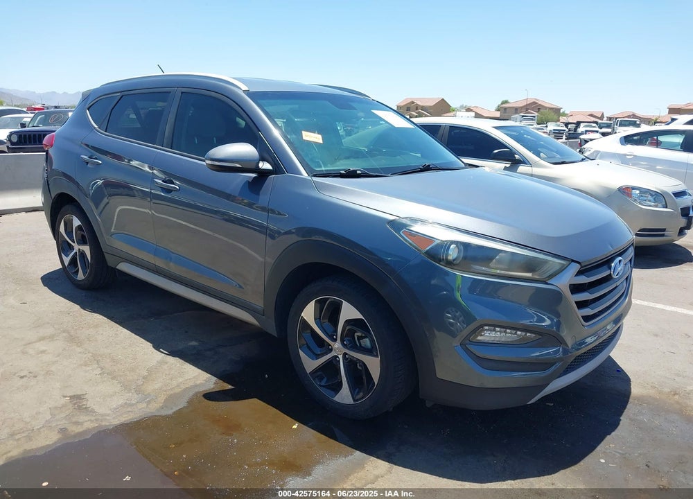2017 HYUNDAI TUCSON SPORT VIN: KM8J33A29HU312752