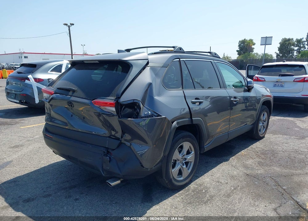2024 TOYOTA RAV4 VIN: 2T3W1RFV1RW329216