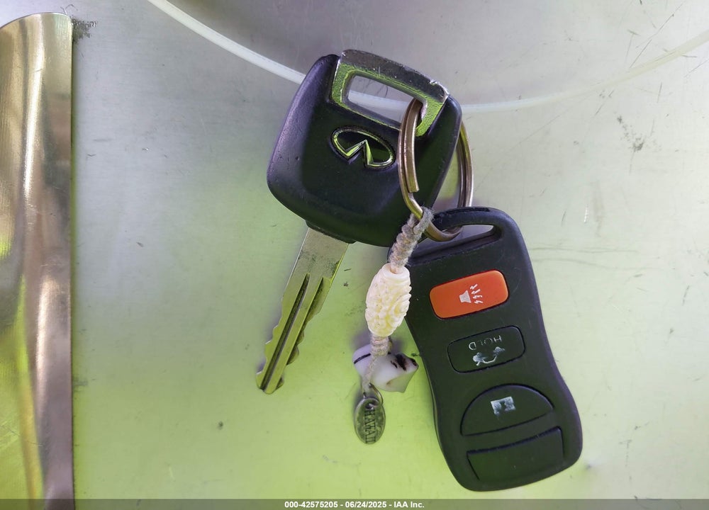 2004 INFINITI I35 VIN: JNKDA31A84T211781