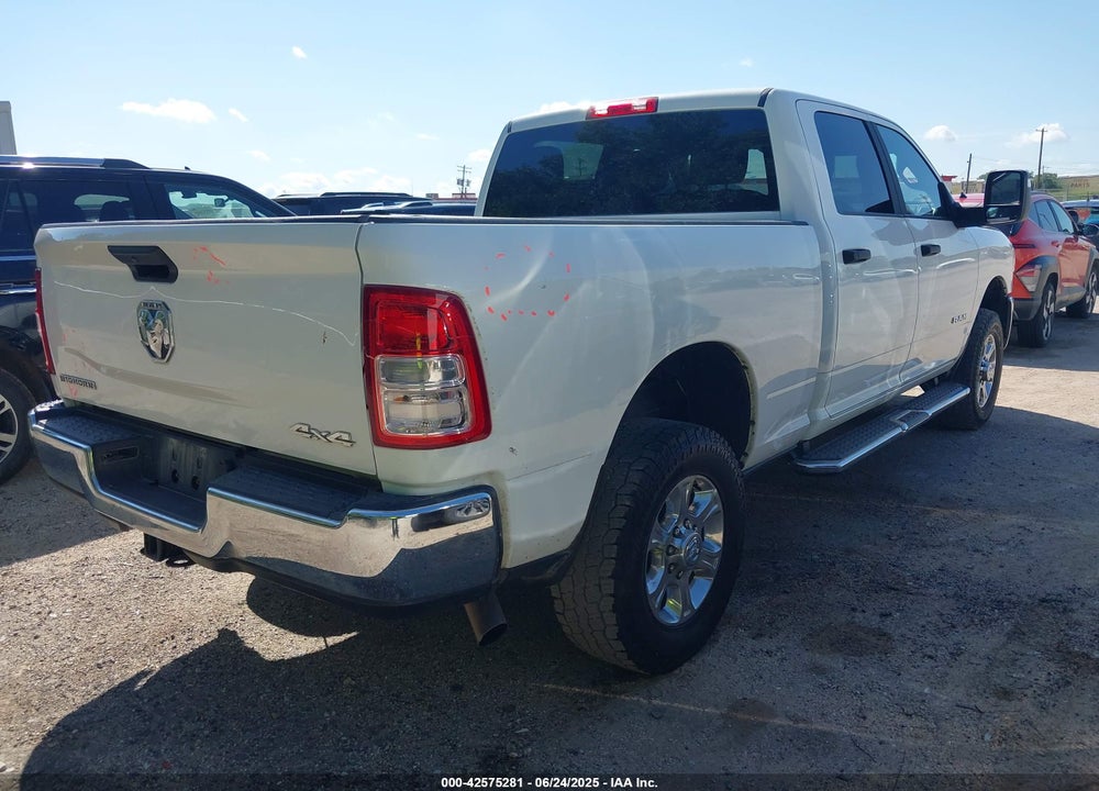 2024 RAM 2500 BIG HORN 4X4 6'4 BOX VIN: 3C6UR5DJ2RG303949
