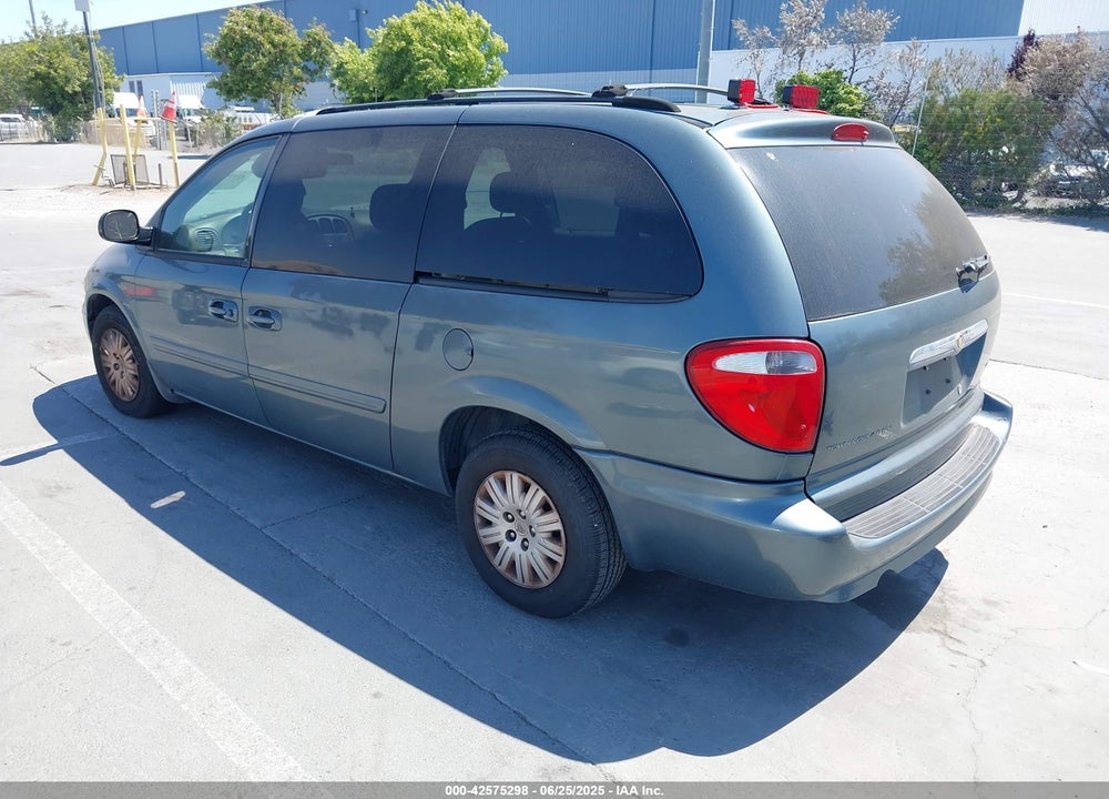 2007 CHRYSLER TOWN & COUNTRY LX VIN: 2A8GP44R17R248535