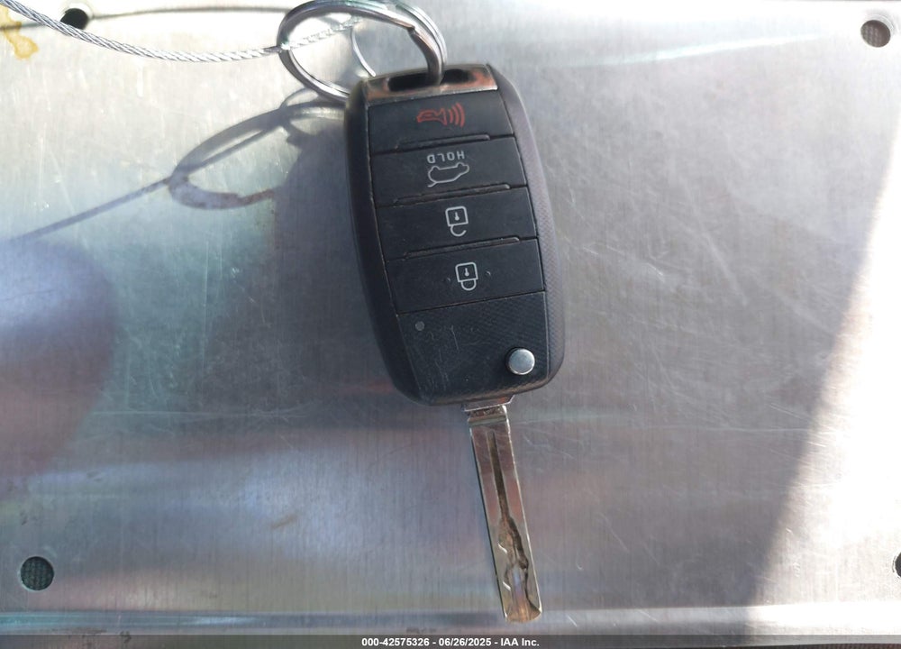 2016 KIA SOUL VIN: KNDJN2A25G7291372