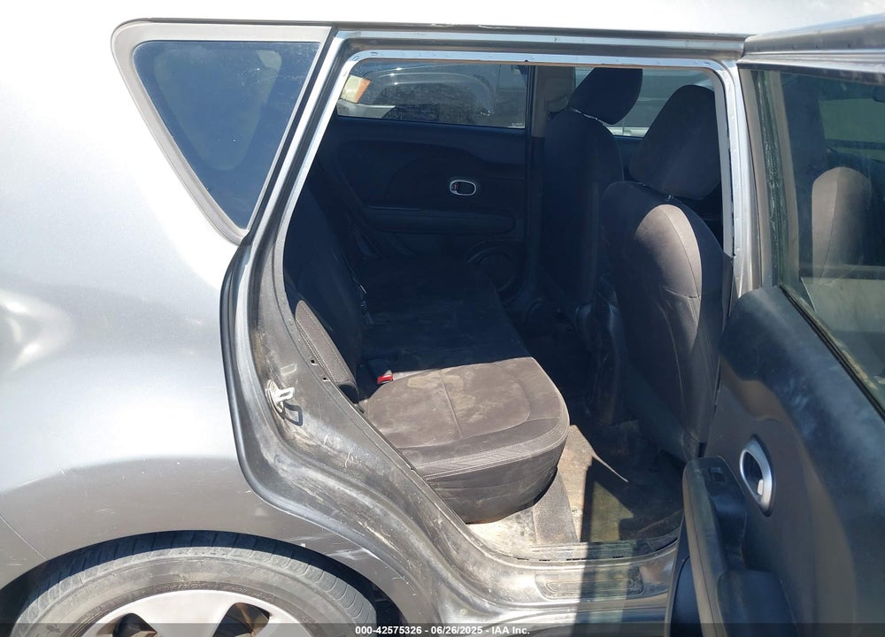2016 KIA SOUL VIN: KNDJN2A25G7291372