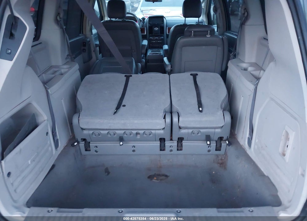 2008 CHRYSLER TOWN & COUNTRY TOURING VIN: 2A8HR54P88R643378