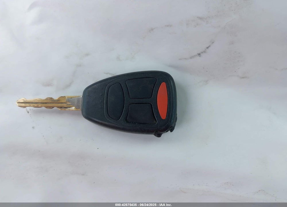2005 CHRYSLER 300C VIN: 2C3AA63H05H659760
