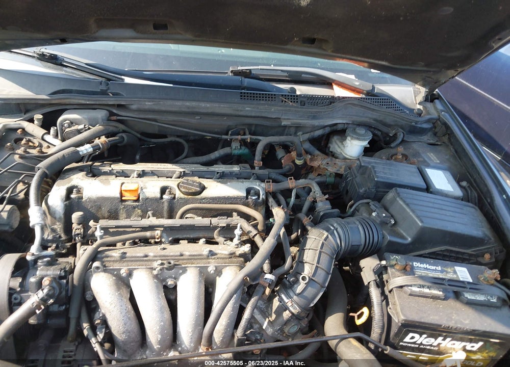 2007 HONDA ACCORD VIN: JHMCM56317C017185