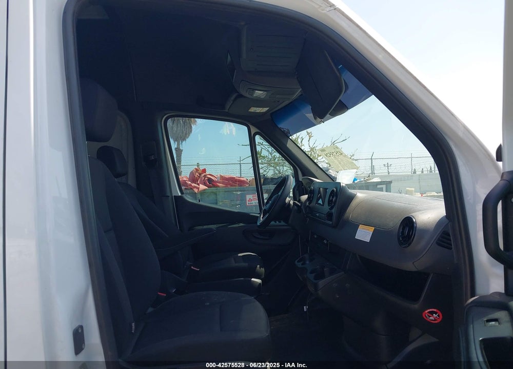 2023 MERCEDES-BENZ SPRINTER 2500 HIGH ROOF 4-CYL DIESEL HO VIN: W1Y4NDHY0PT154541