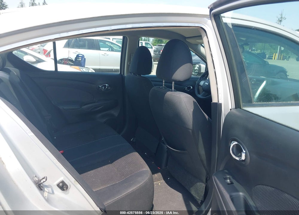 2014 NISSAN VERSA 1.6 SV VIN: 3N1CN7AP9EL818844