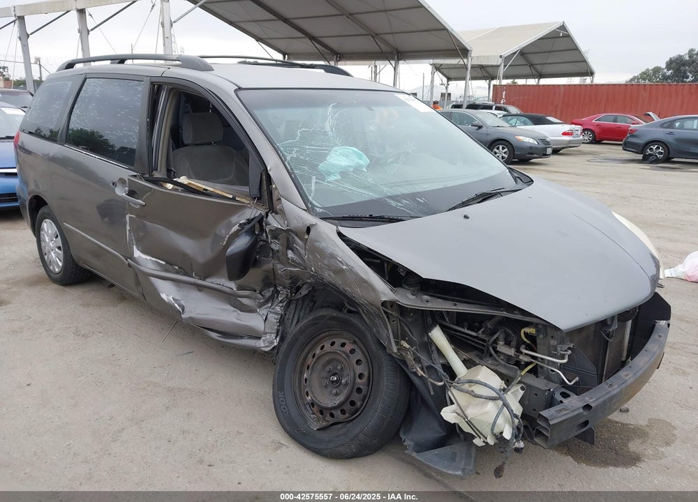2004 TOYOTA SIENNA VIN: 5TDZA23C84S119066