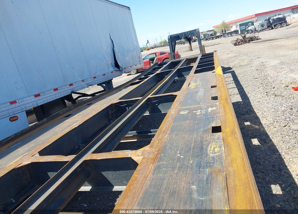 2017 TRAILER KERR GOOSENECK VIN: 1J9GF4023HB253856
