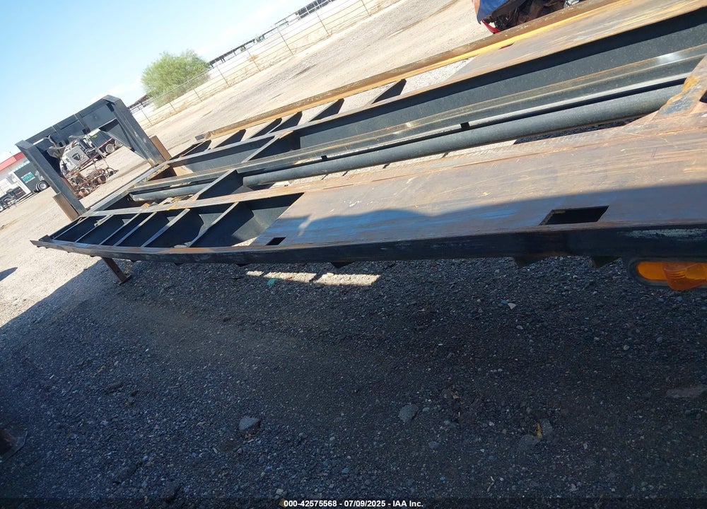 2017 TRAILER KERR GOOSENECK VIN: 1J9GF4023HB253856
