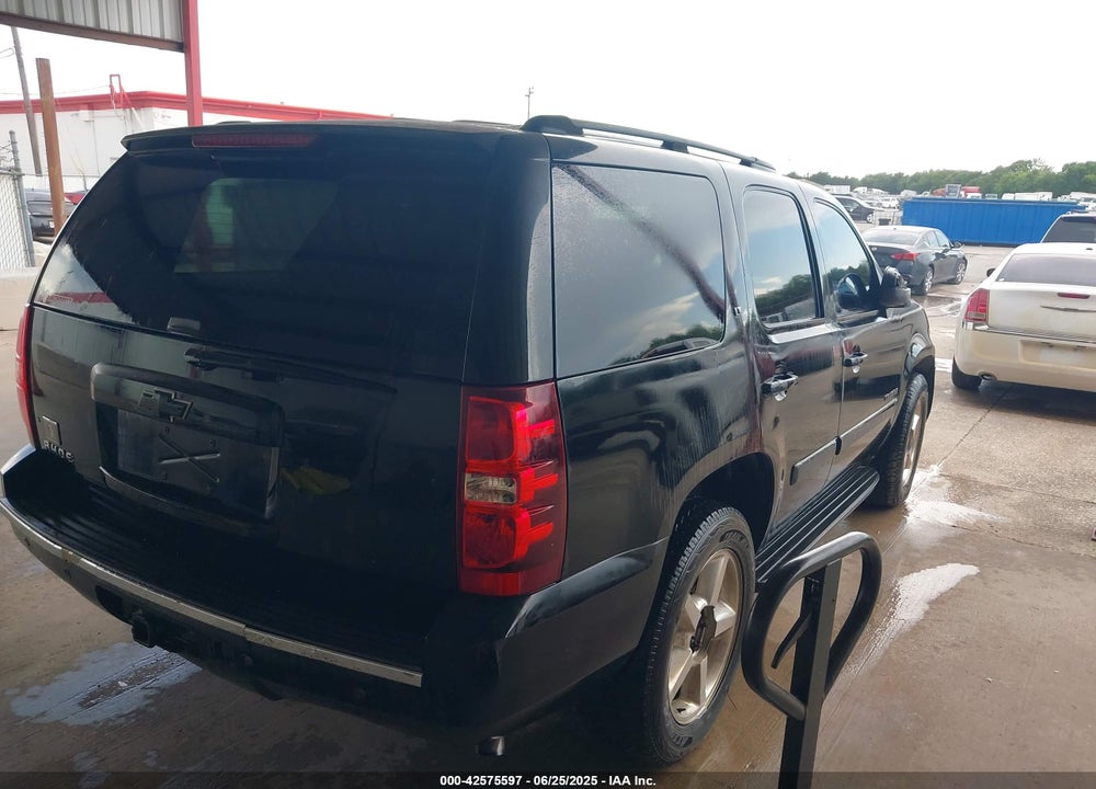2007 CHEVROLET TAHOE VIN: 1GNFC13077R151420