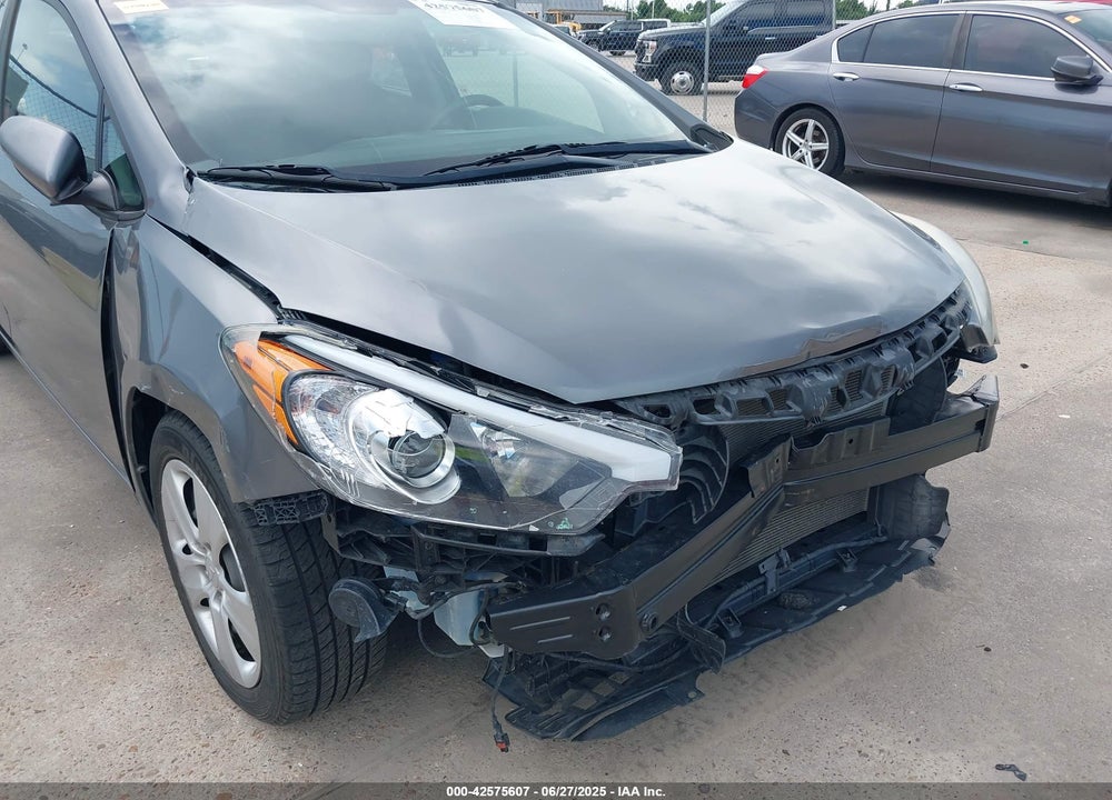 2016 KIA FORTE LX VIN: KNAFK5A82G5643501