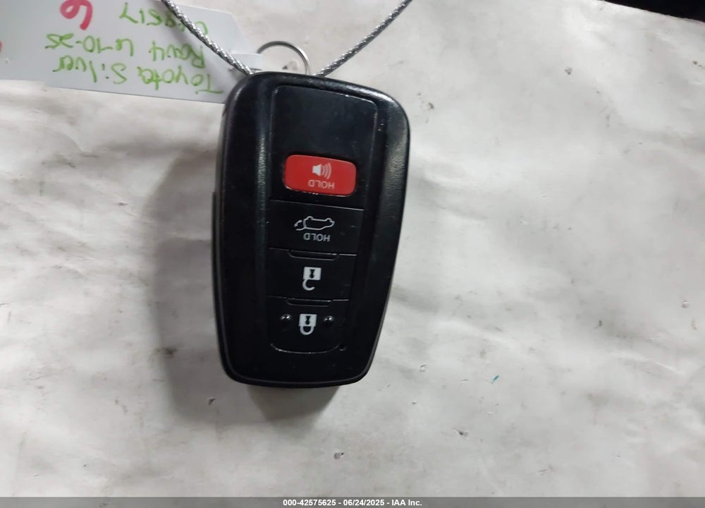 2019 TOYOTA RAV4 VIN: 2T3W1RFV4KW048517