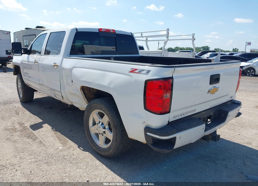 2015 CHEVROLET SILVERADO 2500HD VIN: 1GC1KWE83FF596095