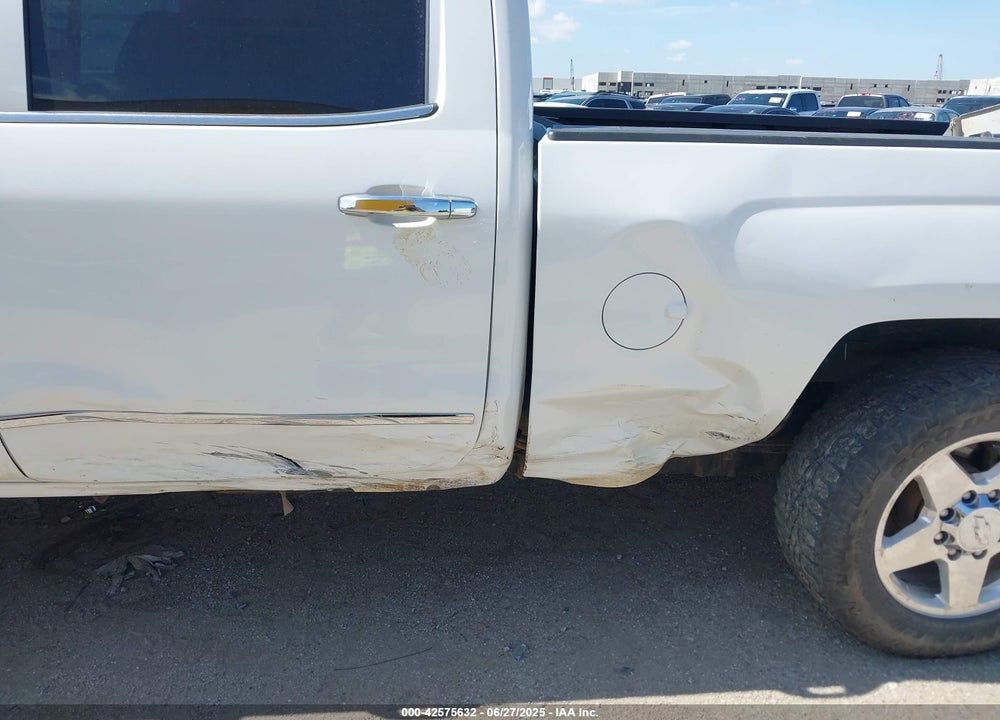 2015 CHEVROLET SILVERADO 2500HD VIN: 1GC1KWE83FF596095