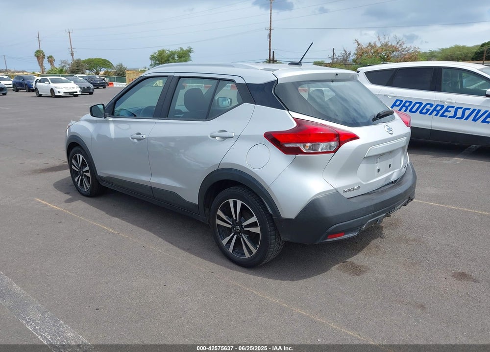 2019 NISSAN KICKS VIN: 3N1CP5CUXKL552828
