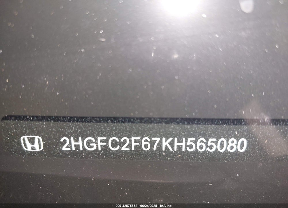 2019 HONDA CIVIC VIN: 2HGFC2F67KH565080