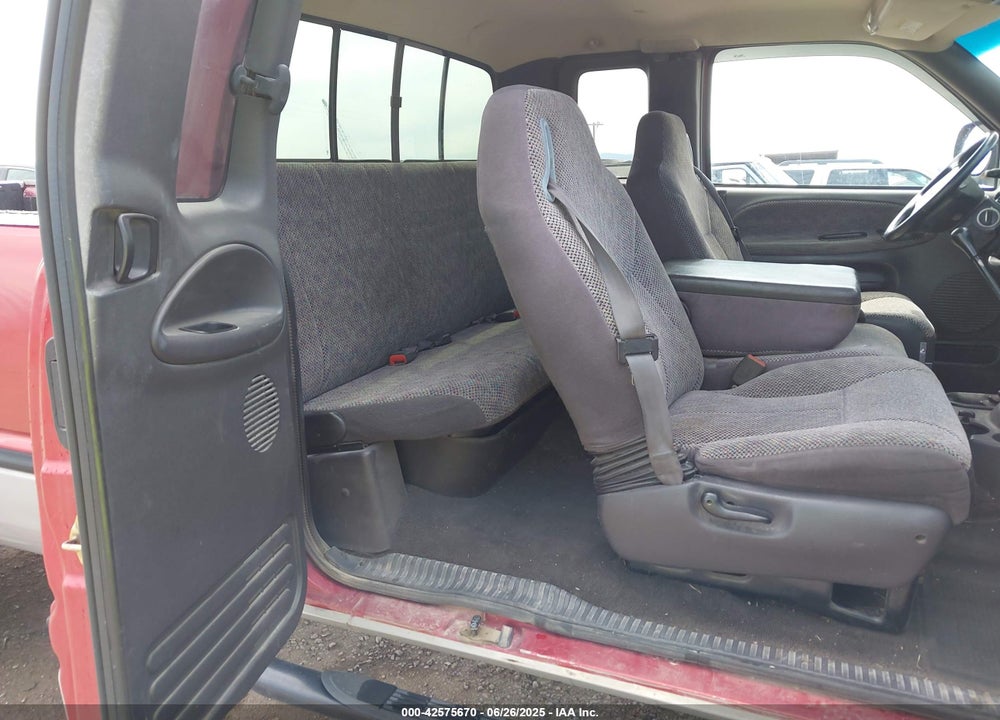 1999 DODGE RAM 2500 ST VIN: 1B7KF2362XJ596848