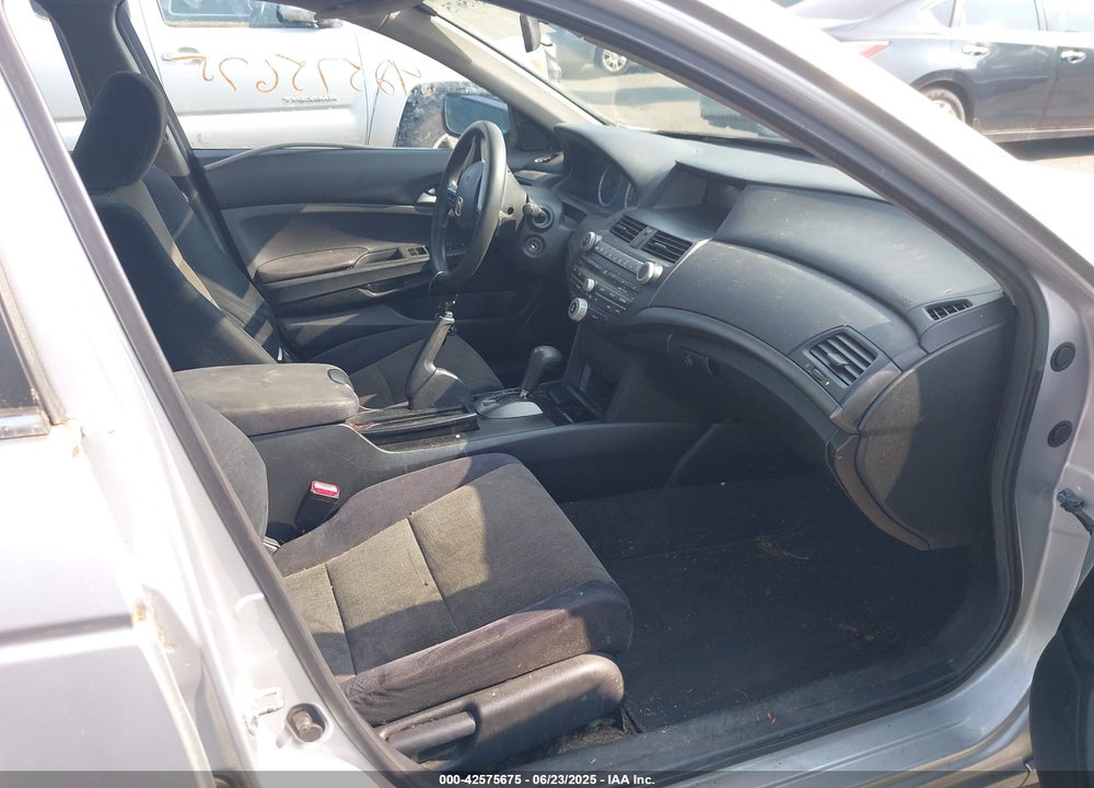 2010 HONDA ACCORD 2.4 LX VIN: 1HGCP2F36AA142629