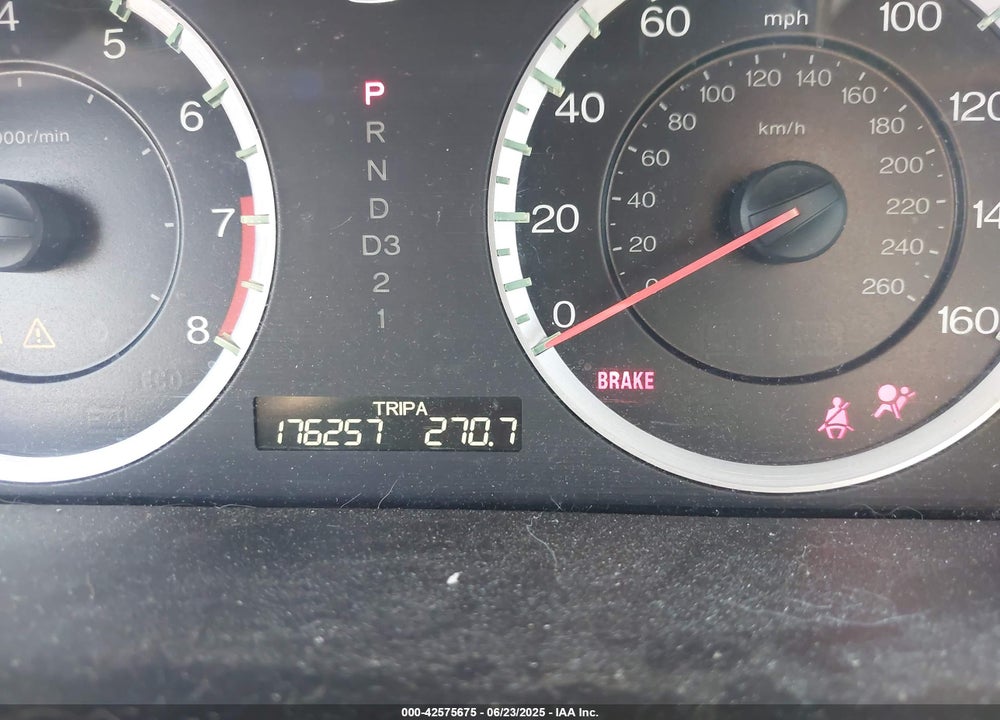 2010 HONDA ACCORD 2.4 LX VIN: 1HGCP2F36AA142629
