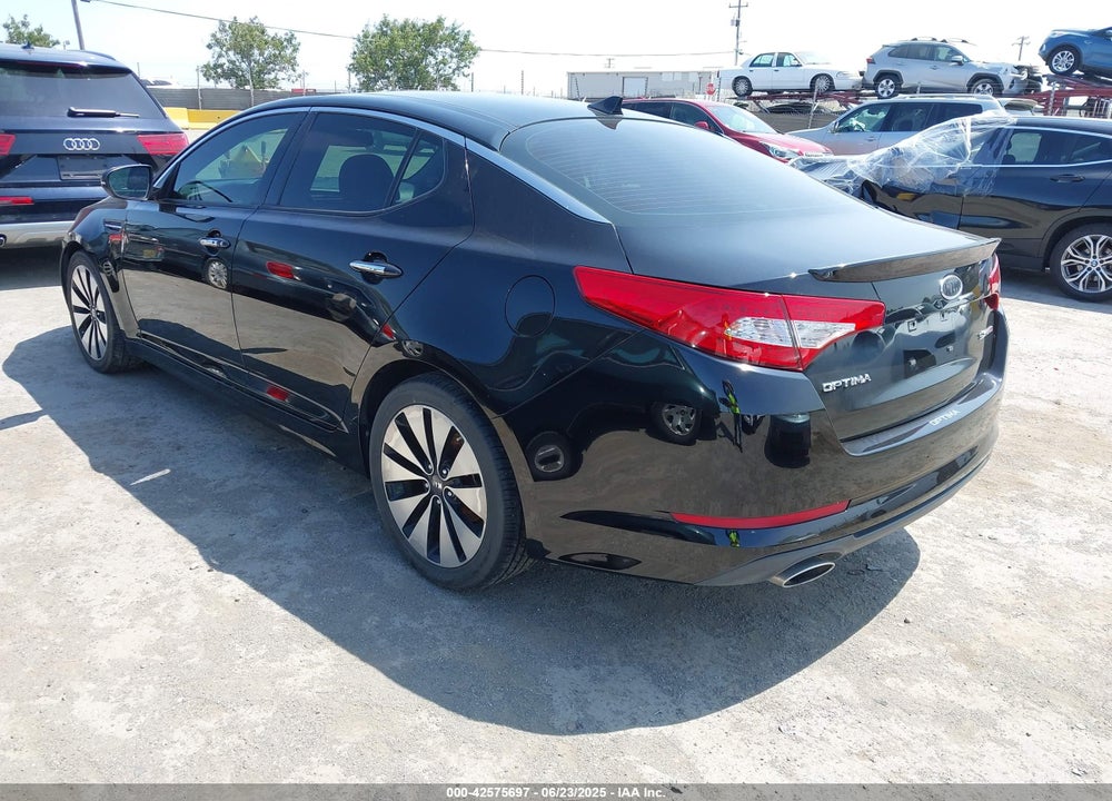 2011 KIA OPTIMA SX VIN: KNAGR4A65B5117154