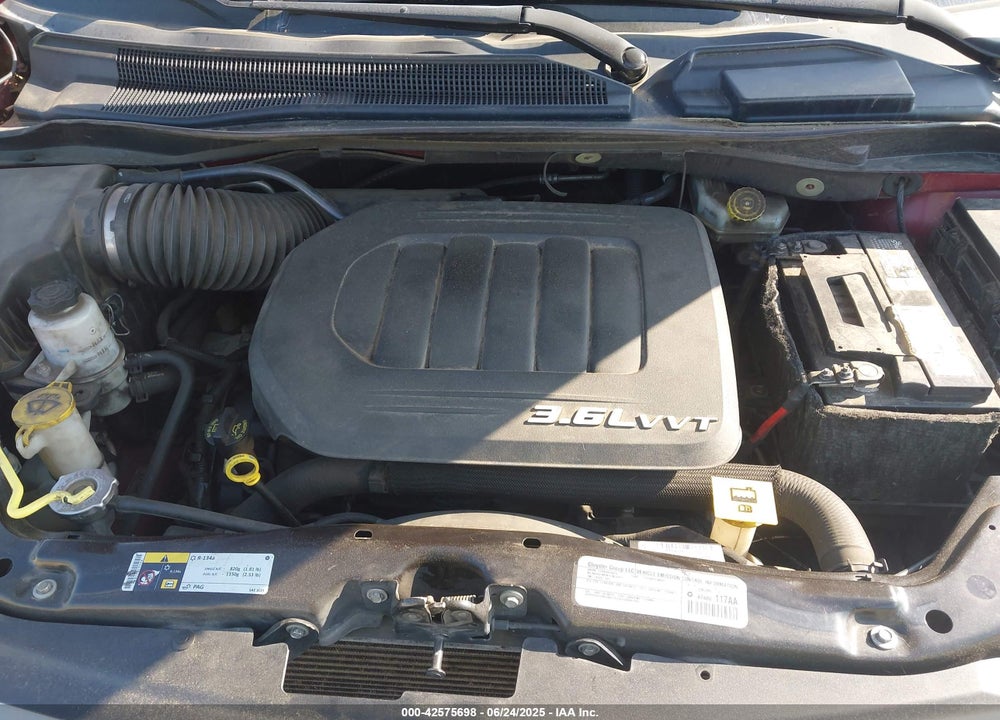 2015 CHRYSLER TOWN & COUNTRY TOURING VIN: 2C4RC1BG3FR563041