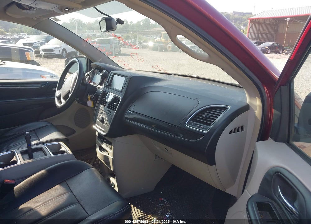 2015 CHRYSLER TOWN & COUNTRY TOURING VIN: 2C4RC1BG3FR563041