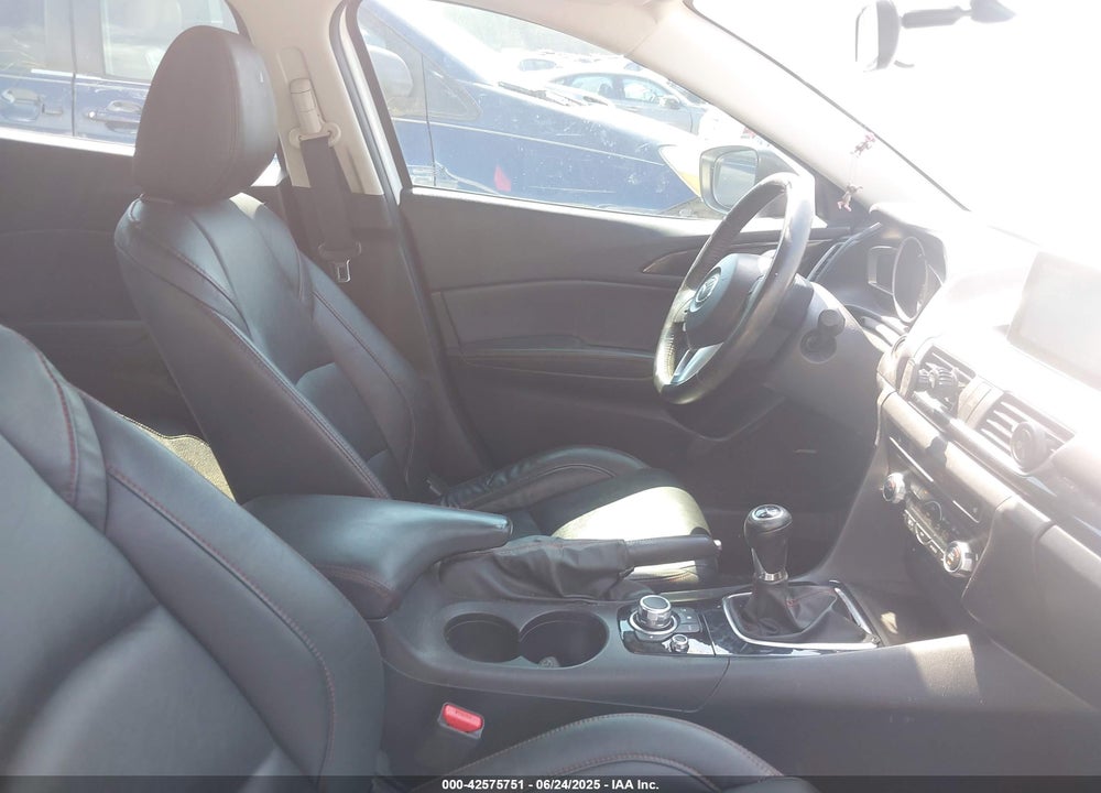 2015 MAZDA 3 VIN: JM1BM1W70F1250042