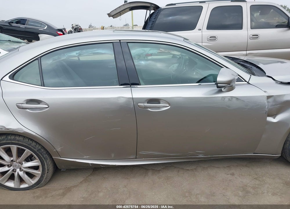2015 LEXUS IS250 VIN: JTHBF1D26F5048136