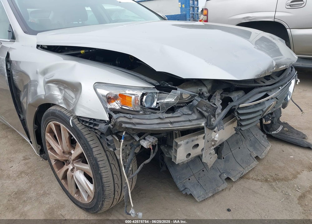 2015 LEXUS IS250 VIN: JTHBF1D26F5048136