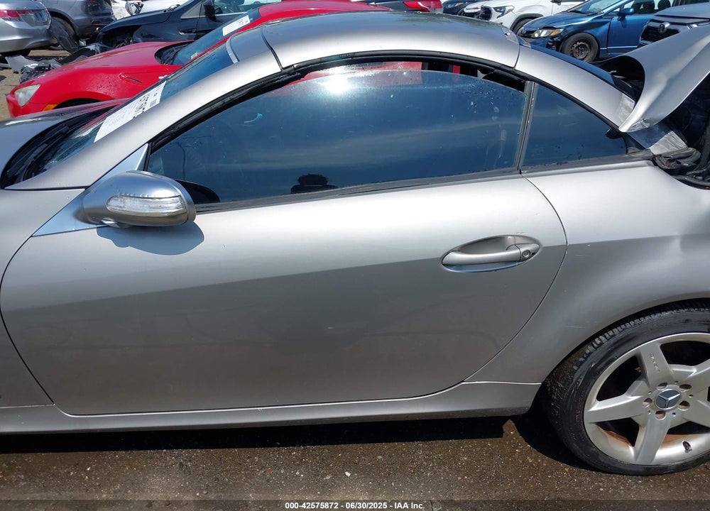 2005 MERCEDES-BENZ SLK 350 VIN: WDBWK56F45F030313