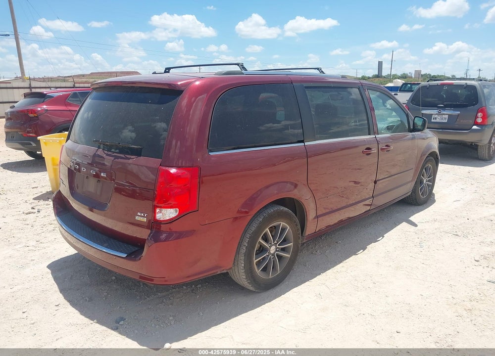 2017 DODGE GRAND CARAVAN VIN: 2C4RDGCGXHR685705