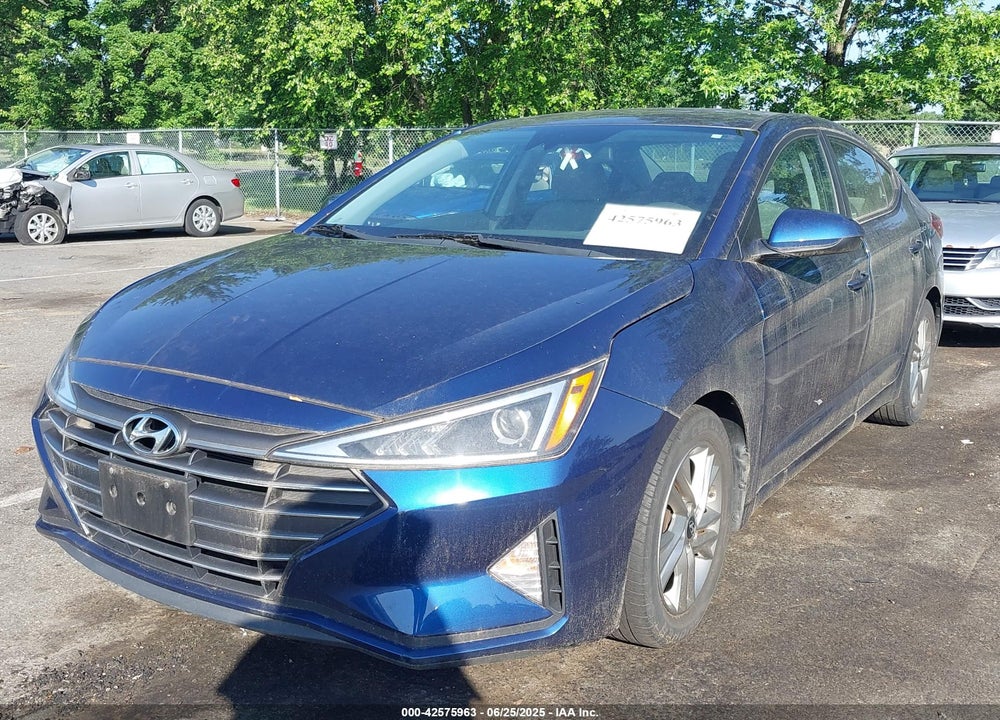 2019 HYUNDAI ELANTRA VIN: 5NPD84LF6KH407067