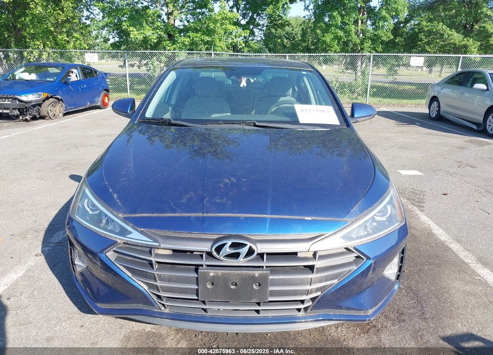 2019 HYUNDAI ELANTRA VIN: 5NPD84LF6KH407067
