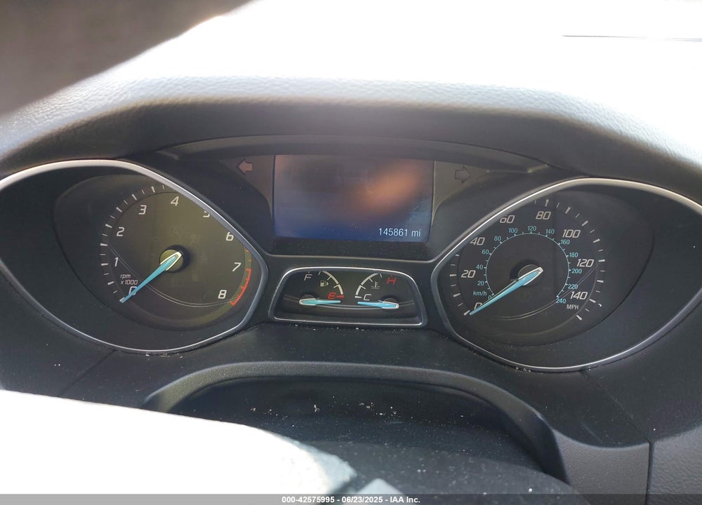 2014 FORD FOCUS VIN: 1FADP3K25EL301338