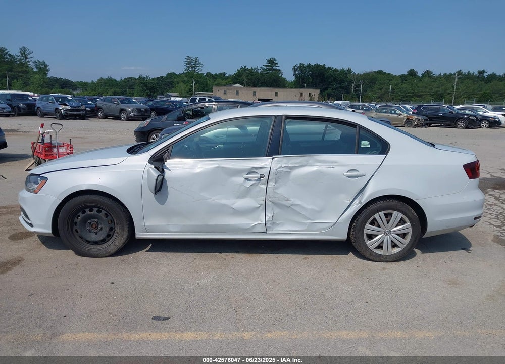 2017 VOLKSWAGEN JETTA VIN: 3VW2B7AJ3HM355088