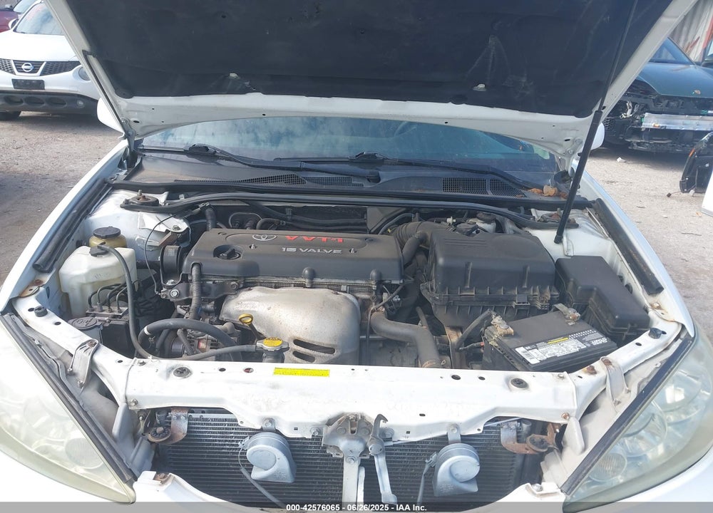 2005 TOYOTA CAMRY VIN: 4T1BE32K95U538752