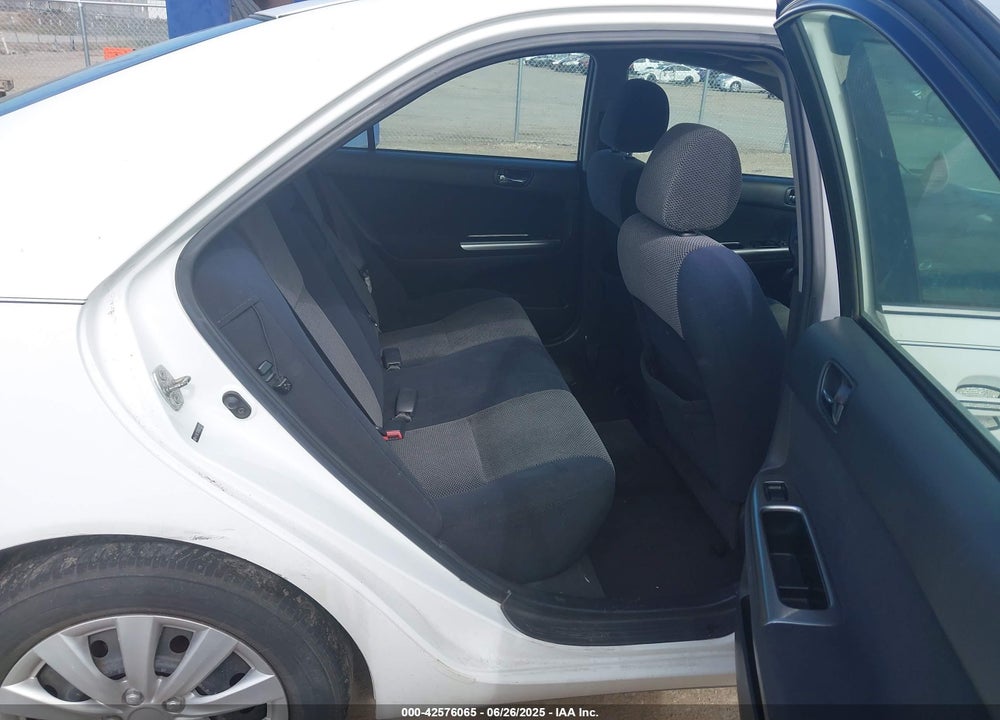 2005 TOYOTA CAMRY VIN: 4T1BE32K95U538752