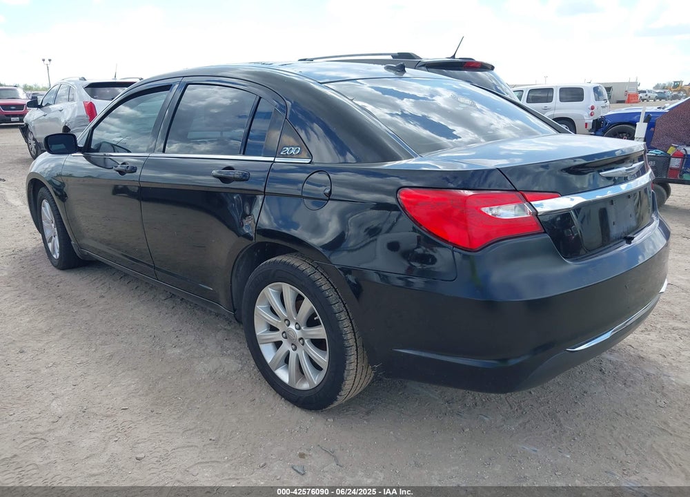 2013 CHRYSLER 200 VIN: 1C3CCBBB6DN500949