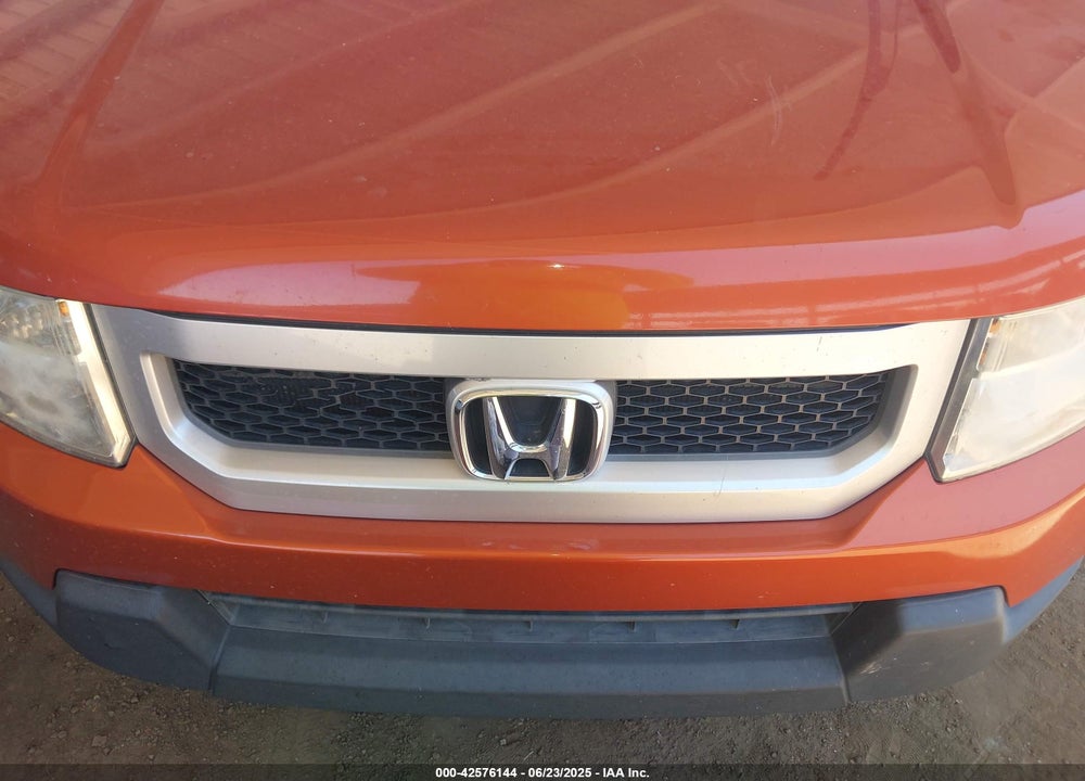2011 HONDA ELEMENT EX VIN: 5J6YH1H76BL000373