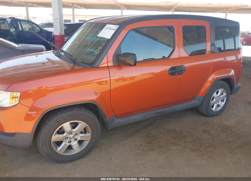 2011 HONDA ELEMENT EX VIN: 5J6YH1H76BL000373