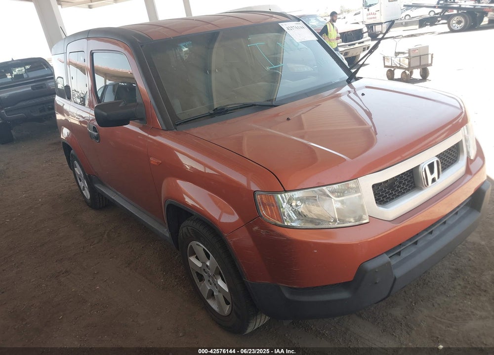 2011 HONDA ELEMENT EX VIN: 5J6YH1H76BL000373