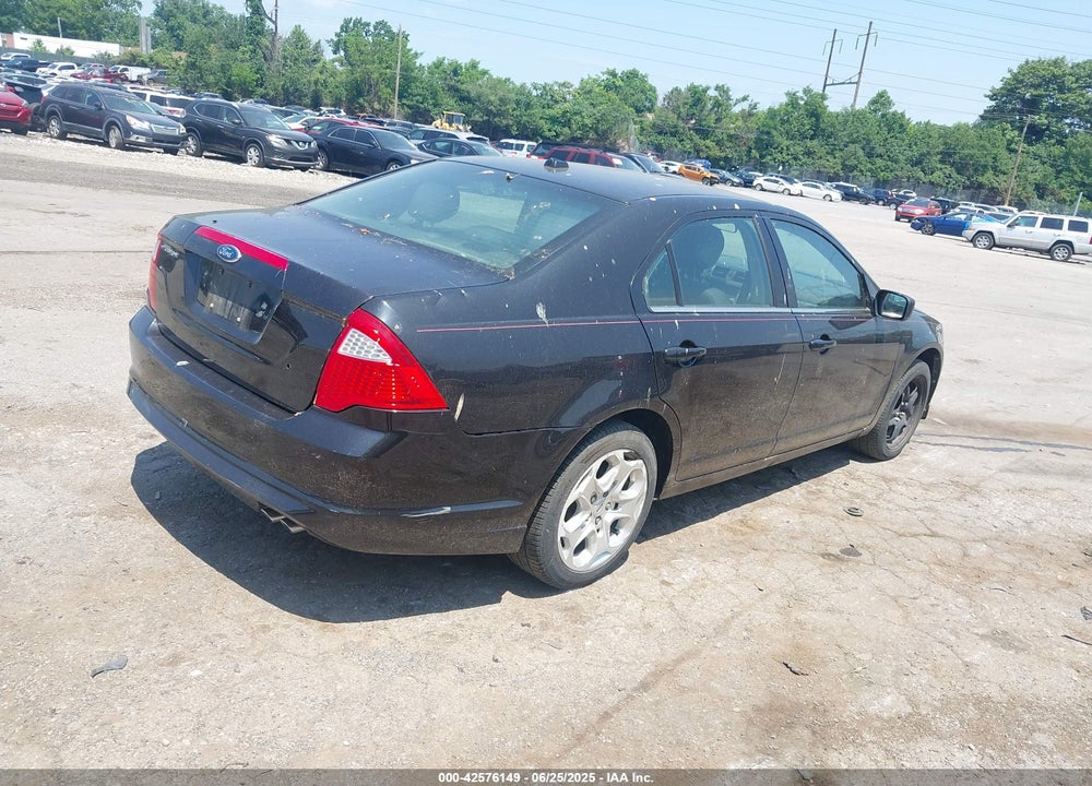 2011 FORD FUSION VIN: 3FAHP0HA2BR320845
