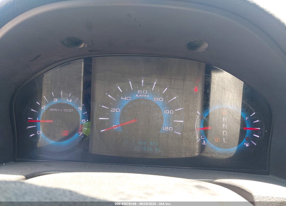 2011 FORD FUSION VIN: 3FAHP0HA2BR320845