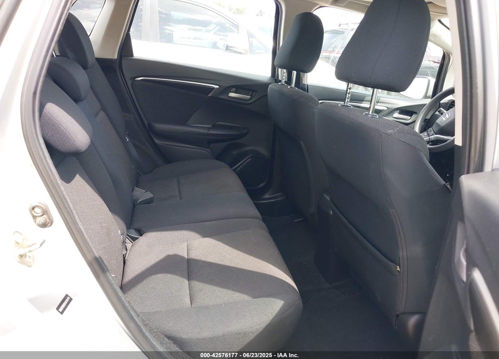 2015 HONDA FIT EX/EX-L VIN: 3HGGK5H83FM768479