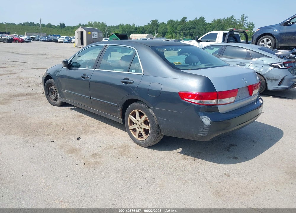 2003 HONDA ACCORD 2.4 LX VIN: 1HGCM56353A135782