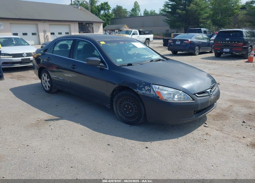 2003 HONDA ACCORD 2.4 LX VIN: 1HGCM56353A135782